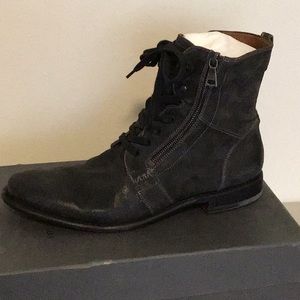 Men’s Boots